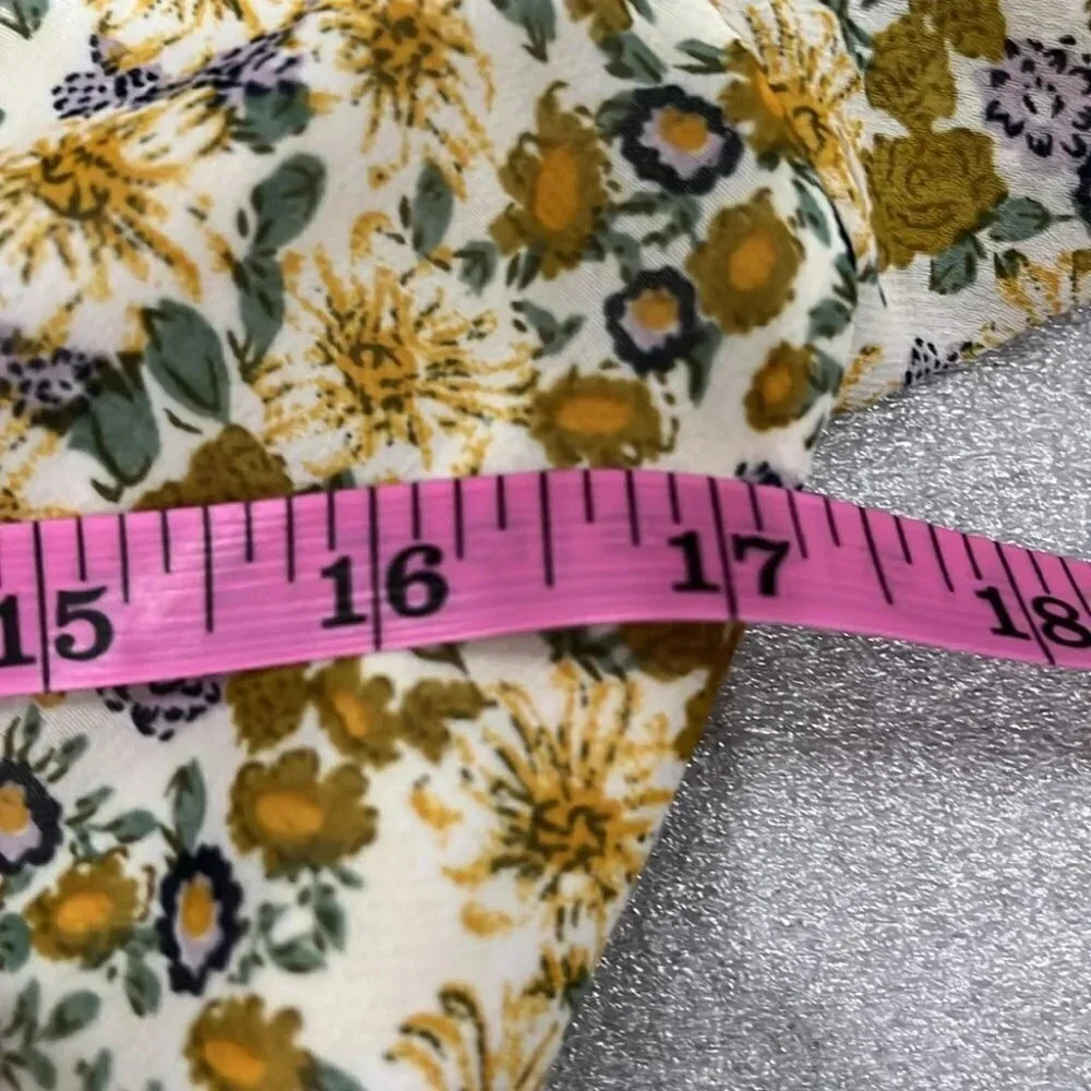 [XS]ASTR The Label Floral Ruched SS Summer Mini Dress - Picture 12 of 15
